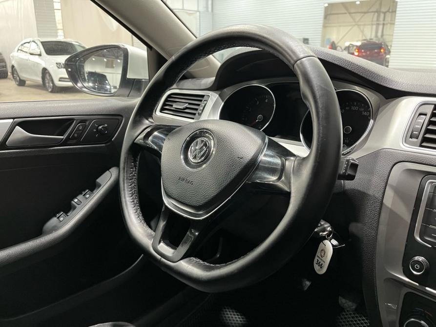 Volkswagen Jetta VI Рестайлинг Пермь  - изображение 12