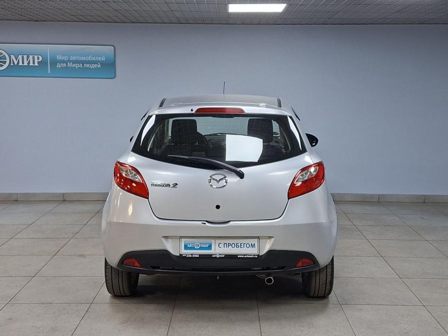 Mazda 2 II (DE) Москва  - изображение 6