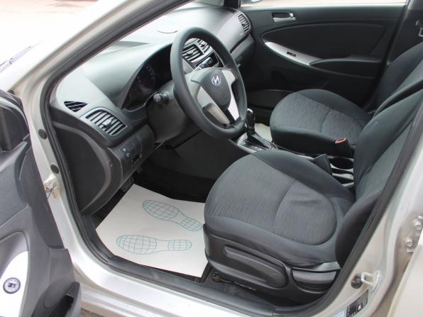 Hyundai Solaris I Рестайлинг с пробегом 2015 года, цена 785 460 рублей, 177812 км, седан, Автокод Объявления