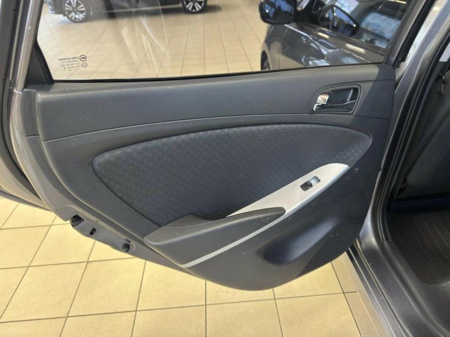 Hyundai Solaris I Волгоград  - изображение 15