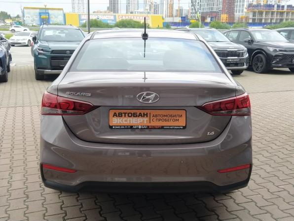Hyundai Solaris II с пробегом 2019 года, цена 1 299 000 рублей, 147000 км, седан, Автокод Объявления