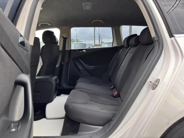 Volkswagen Passat B6 с пробегом 2007 года, цена 799 900 рублей, 270450 км, универсал, Автокод Объявления