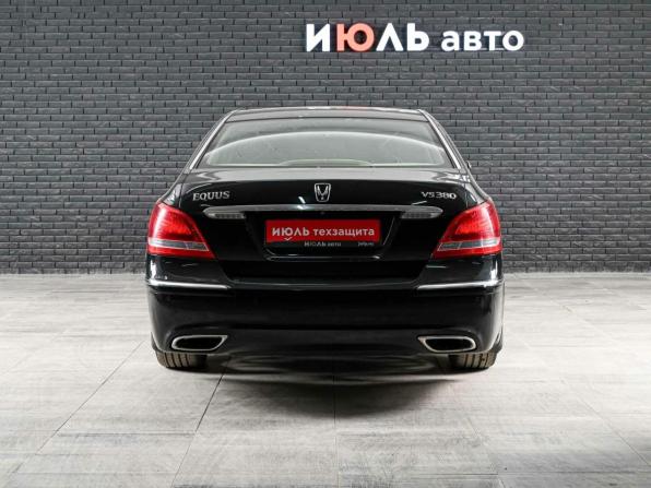 Hyundai Equus II с пробегом 2011 года, цена 1 650 000 рублей, 175092 км, седан, Автокод Объявления
