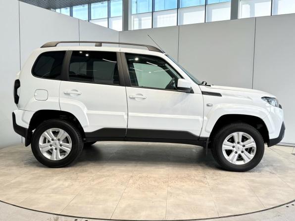 Lada (ВАЗ) Niva Travel I с пробегом 2021 года, цена 1 020 000 рублей, 13000 км, внедорожник, Автокод Объявления