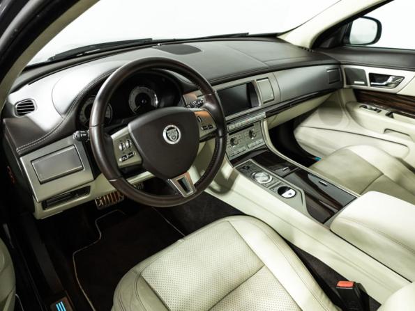 Jaguar XF I с пробегом 2009 года, цена 1 099 700 рублей, 132000 км, седан, Автокод Объявления