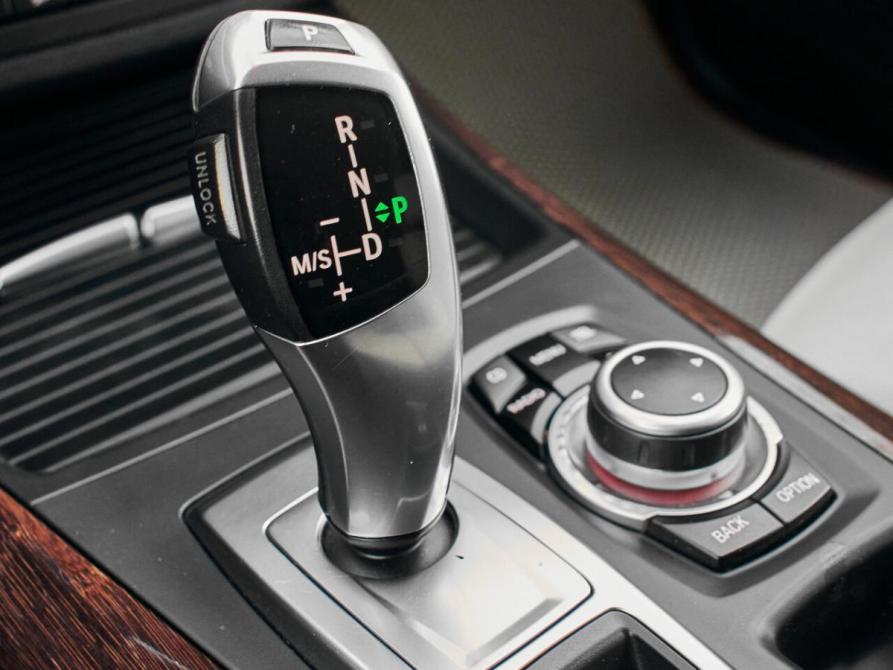 BMW X5 II (E70) Рестайлинг Екатеринбург  - изображение 19
