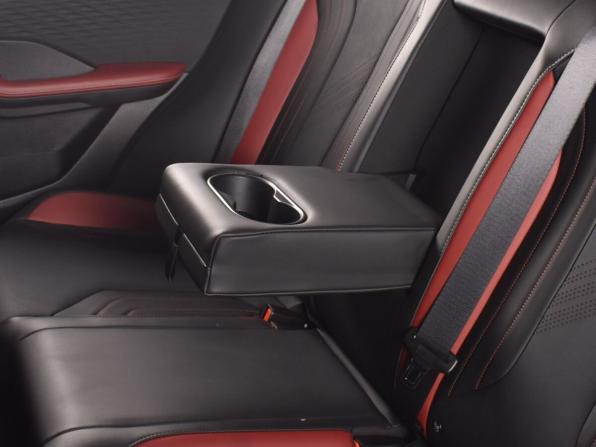 Geely Coolray I Рестайлинг с пробегом 2024 года, цена 2 149 999 рублей, 60877 км, внедорожник, Автокод Объявления