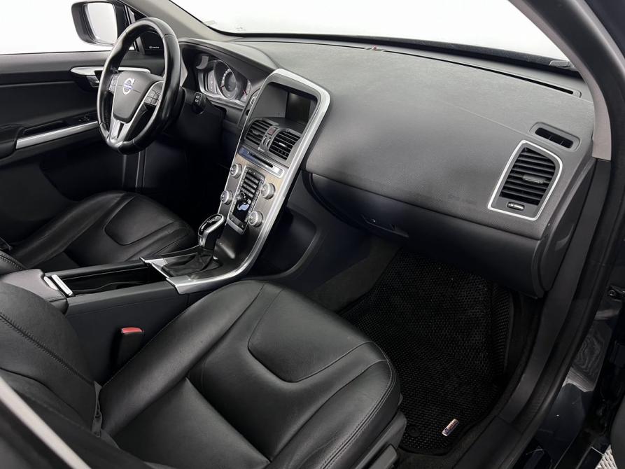Volvo XC60 I Рестайлинг Калининград  - изображение 12