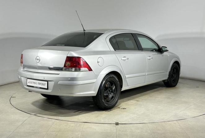 Opel Astra H Рестайлинг с пробегом 2007 года, цена 575 000 рублей, 326129 км, седан, Автокод Объявления
