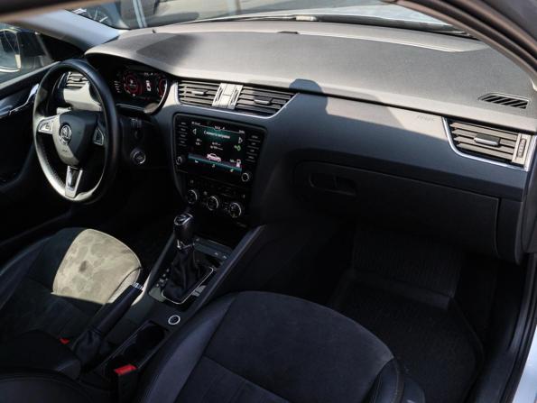 Skoda Octavia III (A7) Рестайлинг с пробегом 2020 года, цена 2 380 000 рублей, 95263 км, лифтбек, Автокод Объявления