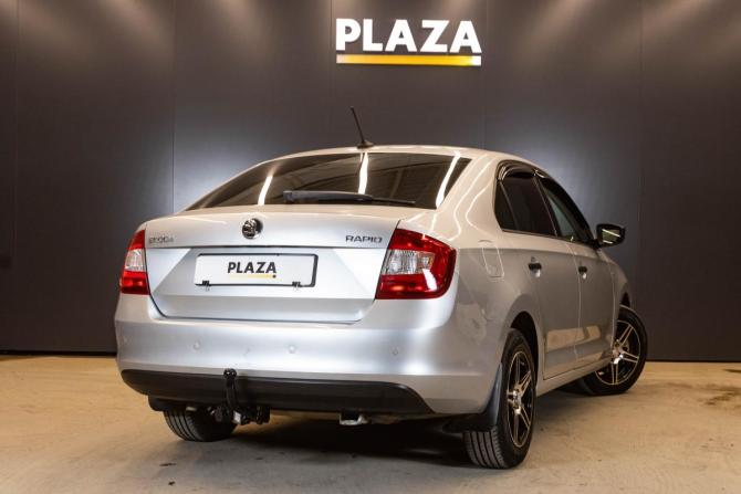 Skoda Rapid I с пробегом 2017 года, цена 1 155 000 рублей, 173188 км, лифтбек, Автокод Объявления