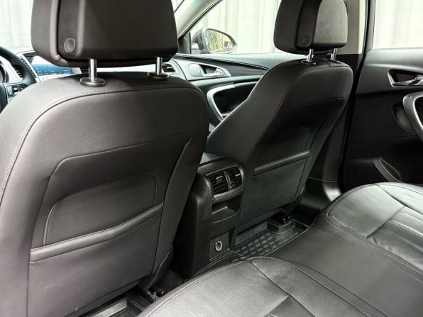 Opel Insignia I с пробегом 2011 года, цена 1 199 000 рублей, 210000 км, седан, Автокод Объявления