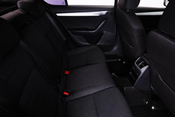 Skoda Octavia III (A7) с пробегом 2013 года, цена 1 329 000 рублей, 192000 км, лифтбек, Автокод Объявления
