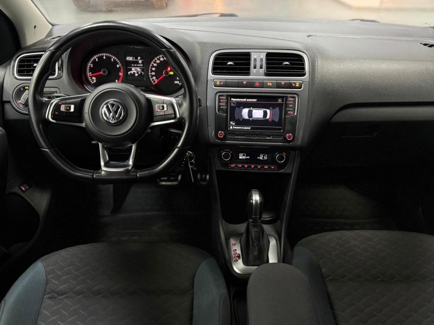 Volkswagen Polo V Рестайлинг Казань  - изображение 11