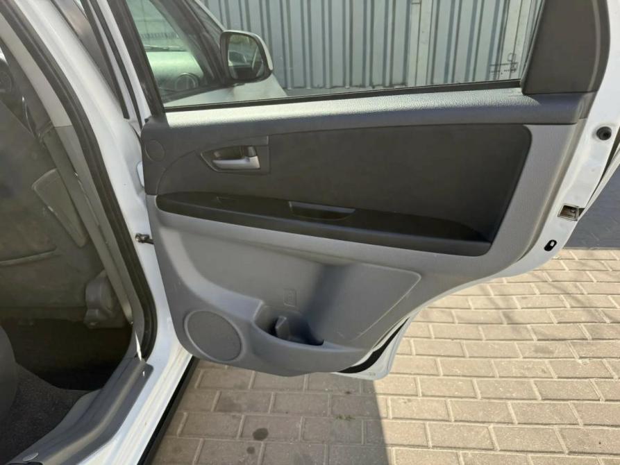 Suzuki SX4 I (Classic) Ростов-на-Дону  - изображение 15