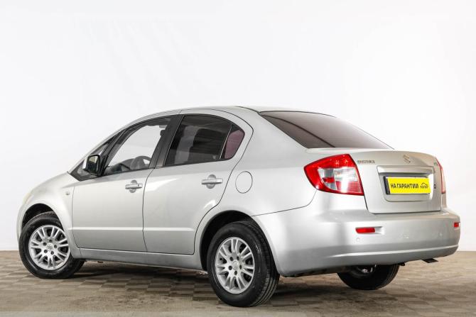 Suzuki SX4 I (Classic) Рестайлинг с пробегом 2010 года, цена 779 000 рублей, 229000 км, седан, Автокод Объявления