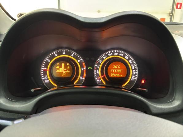 Toyota Corolla X (E140 E150) Рестайлинг с пробегом 2012 года, цена 1 040 000 рублей, 227000 км, седан, Автокод Объявления