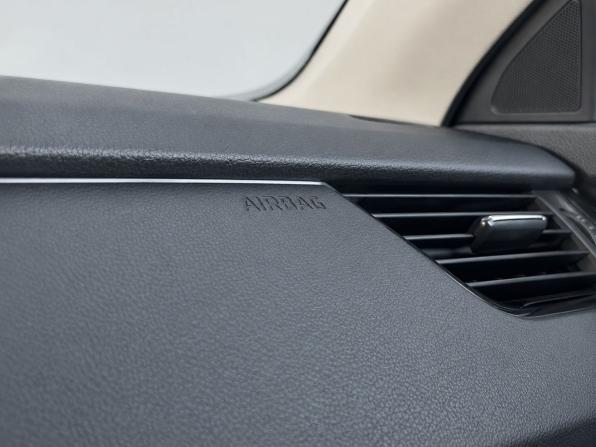 Skoda Octavia III (A7) с пробегом 2015 года, цена 1 349 000 рублей, 177552 км, лифтбек, Автокод Объявления