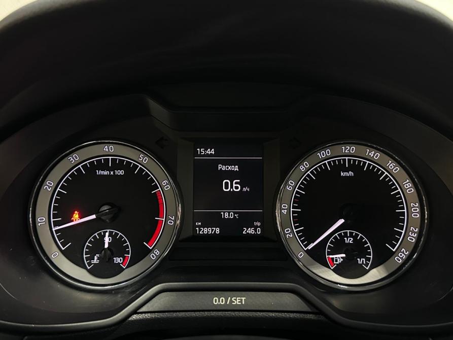 Skoda Octavia III (A7) Рестайлинг Санкт-Петербург  - изображение 14