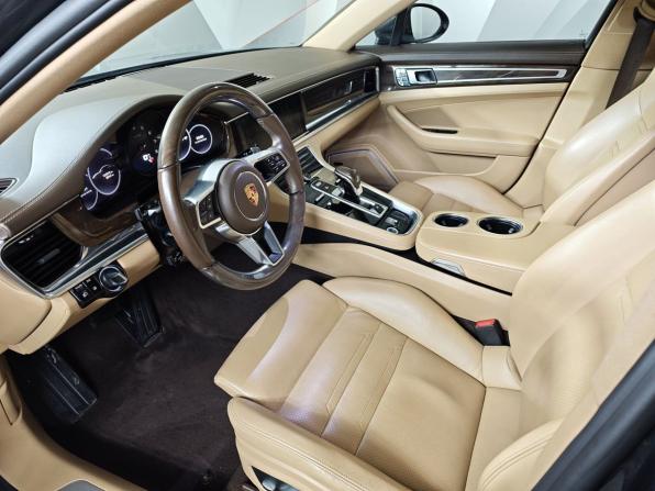 Porsche Panamera II с пробегом 2017 года, цена 4 995 000 рублей, 124511 км, лифтбек, Автокод Объявления