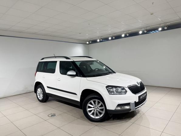 Skoda Yeti I Рестайлинг с пробегом 2015 года, цена 1 249 000 рублей, 80497 км, внедорожник, Автокод Объявления