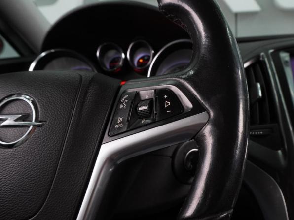 Opel Astra J Рестайлинг с пробегом 2012 года, цена 899 000 рублей, 202536 км, седан, Автокод Объявления