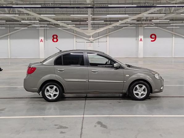 Kia Rio II Рестайлинг с пробегом 2010 года, цена 590 000 рублей, 251901 км, седан, Автокод Объявления