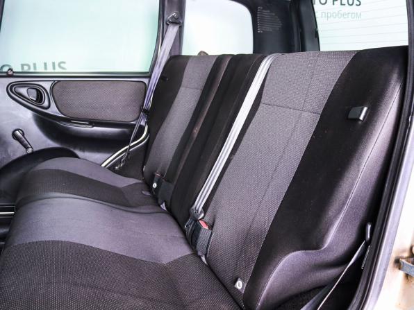 Chevrolet Niva I Рестайлинг с пробегом 2017 года, цена 760 000 рублей, 150000 км, внедорожник, Автокод Объявления