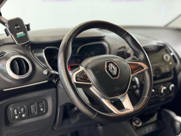 Renault Kaptur I Рестайлинг с пробегом 2021 года, цена 1 180 000 рублей, 141582 км, внедорожник, Автокод Объявления