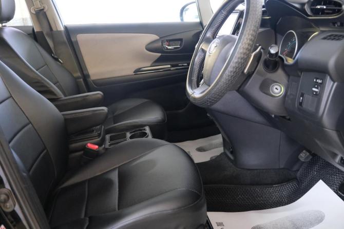 Toyota Wish II Рестайлинг с пробегом 2012 года, цена 1 469 000 рублей, 101945 км, минивэн, Автокод Объявления
