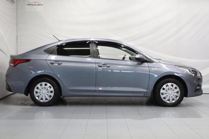 Hyundai Solaris II с пробегом 2018 года, цена 1 249 000 рублей, 122000 км, седан, Автокод Объявления