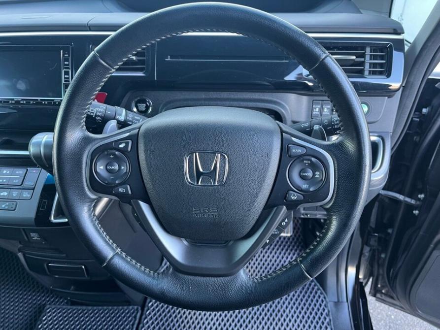 Honda Stepwgn V Рестайлинг Абакан  - изображение 24