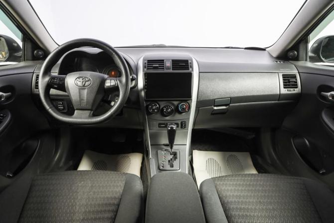 Toyota Corolla X (E140 E150) Рестайлинг с пробегом 2012 года, цена 1 629 000 рублей, 132500 км, седан, Автокод Объявления
