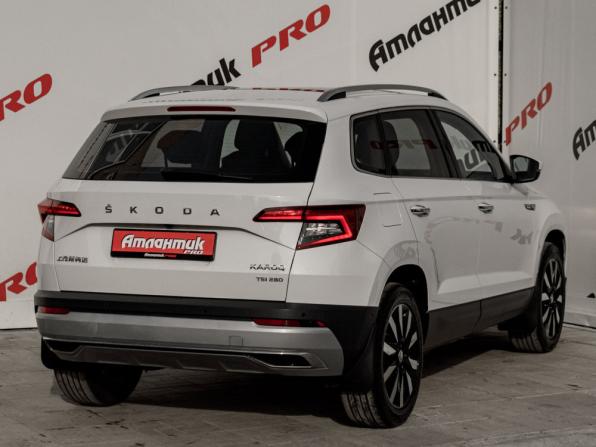 Skoda Karoq I с пробегом 2020 года, цена 2 380 000 рублей, 47236 км, внедорожник, Автокод Объявления