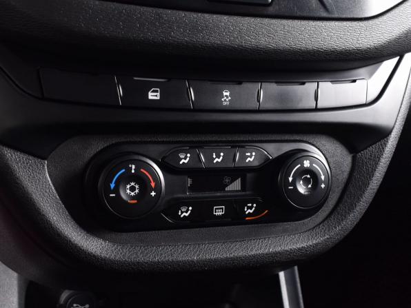 Lada (ВАЗ) Vesta I с пробегом 2018 года, цена 839 995 рублей, 138537 км, седан, Автокод Объявления
