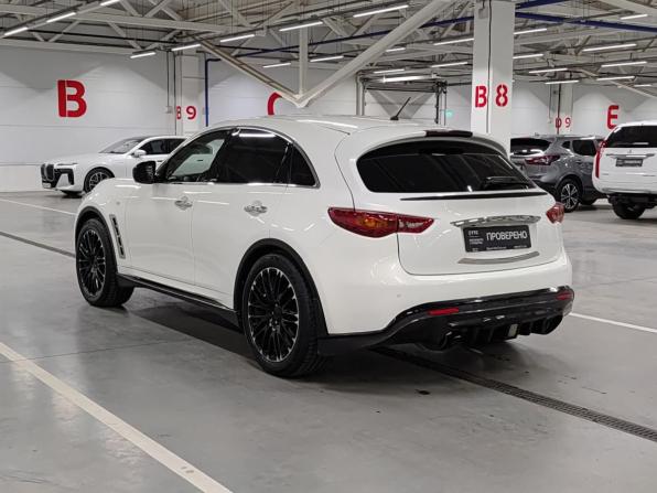 Infiniti QX70 с пробегом 2013 года, цена 2 100 000 рублей, 199288 км, внедорожник, Автокод Объявления