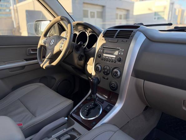 Suzuki Grand Vitara II с пробегом 2008 года, цена 715 000 рублей, 178515 км, внедорожник, Автокод Объявления