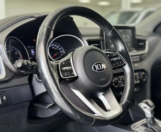 Kia Ceed III с пробегом 2019 года, цена 1 599 000 рублей, 208000 км, универсал, Автокод Объявления