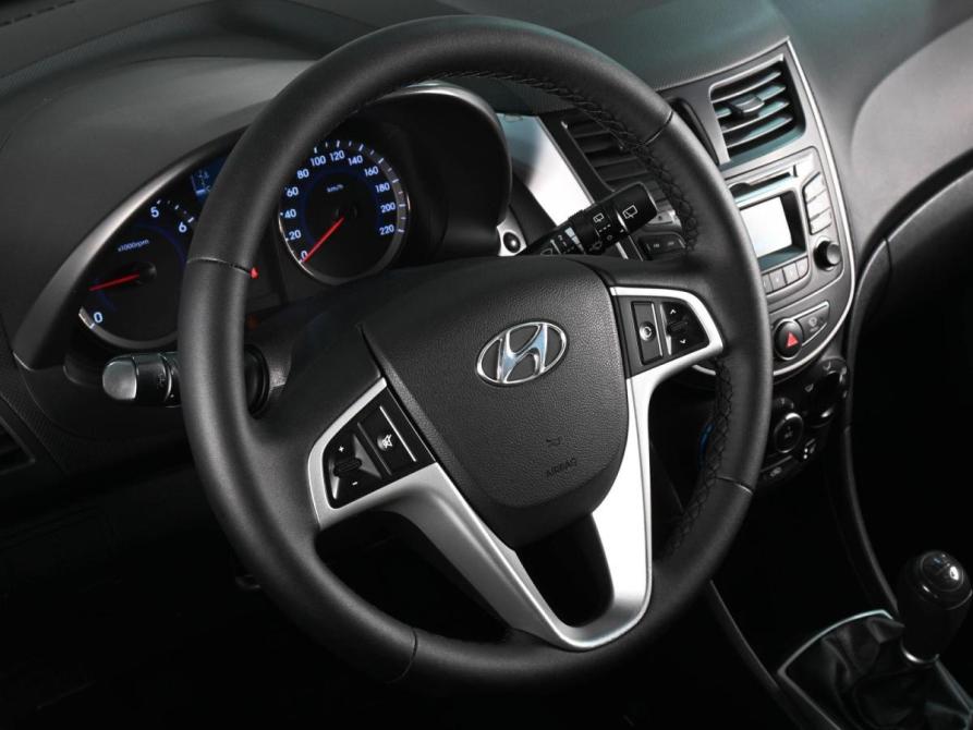 Hyundai Solaris I Рестайлинг Ростов-на-Дону  - изображение 12