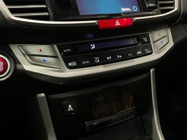 Honda Accord IX с пробегом 2013 года, цена 1 398 000 рублей, 225901 км, седан, Автокод Объявления