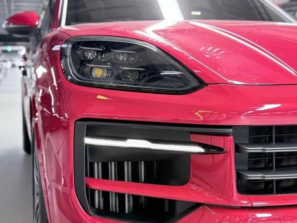 Porsche Cayenne III Рестайлинг с пробегом 2024 года, цена 14 999 000 рублей, 5450 км, внедорожник, Автокод Объявления