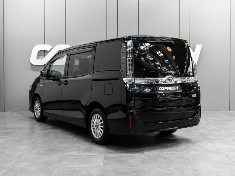 Toyota Voxy III (R80) Тюмень  - изображение 2