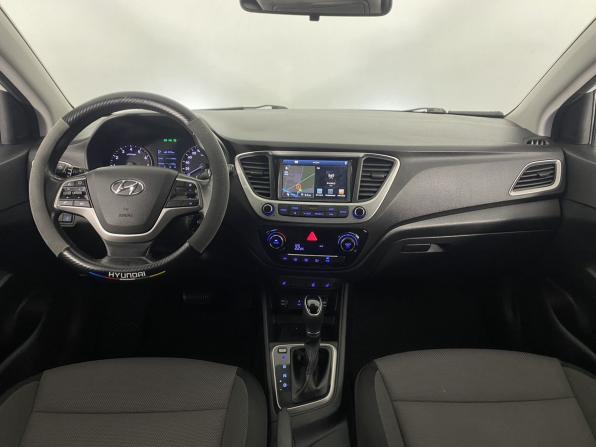 Hyundai Solaris II с пробегом 2017 года, цена 1 150 000 рублей, 198514 км, седан, Автокод Объявления