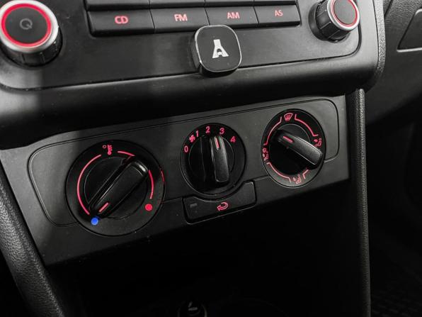 Volkswagen Polo V с пробегом 2011 года, цена 694 500 рублей, 170514 км, седан, Автокод Объявления