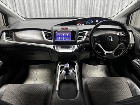 Honda Jade I с пробегом 2015 года, цена 1 370 000 рублей, 124169 км, компактвэн, Автокод Объявления