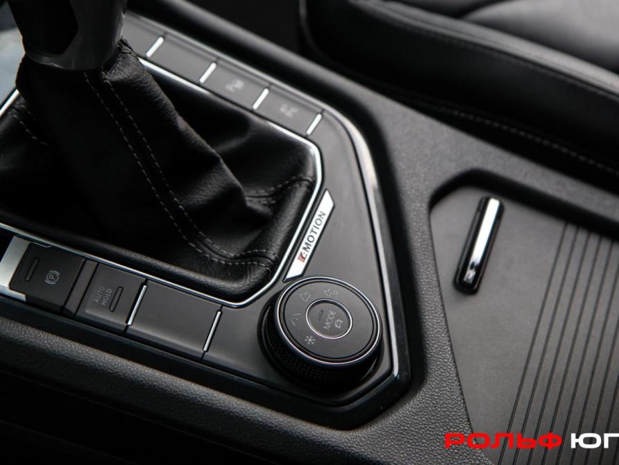 Volkswagen Tiguan II Рестайлинг Москва  - изображение 16