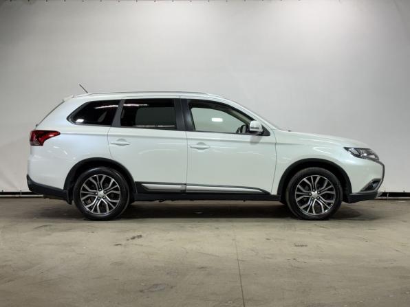 Mitsubishi Outlander III Рестайлинг 2 с пробегом 2015 года, цена 1 450 000 рублей, 235125 км, внедорожник, Автокод Объявления