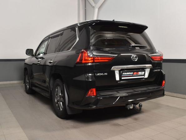 Lexus LX III Рестайлинг 2 с пробегом 2016 года, цена 6 199 995 рублей, 165823 км, внедорожник, Автокод Объявления