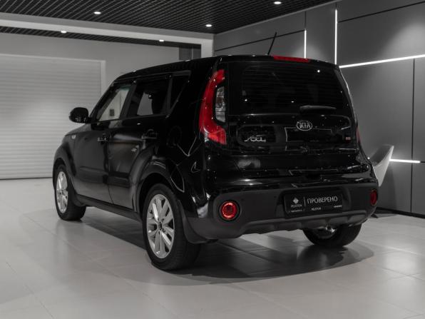 Kia Soul II Рестайлинг с пробегом 2017 года, цена 1 395 000 рублей, 135472 км, хэтчбек, Автокод Объявления