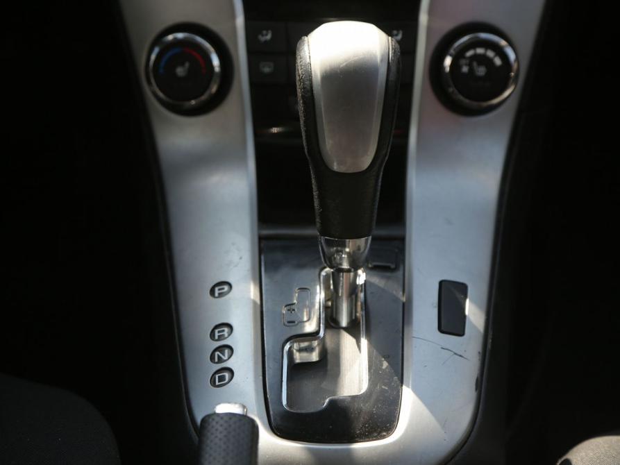 Chevrolet Cruze I Рестайлинг Иваново  - изображение 13